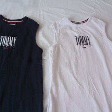 Tommy Jeans haljine bez rukava- S veličina