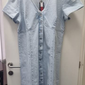 Traper haljina Tommy jeans