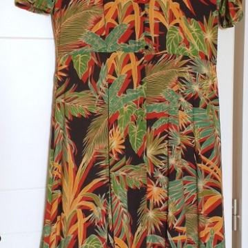 STRADIVARIUS! TROPICDRES!SUMMERTIME! PREDIVNE BOJE! PRIRODNI MAT. NOVA