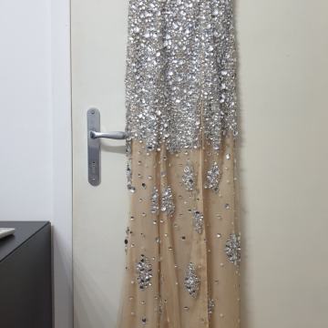 VECERNJA HALJINA vel.36