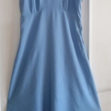 Zara midi haljina s mašnom