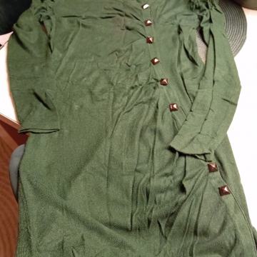 ZELENA HALJINA vel 38