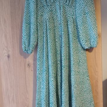 ZELENA HALJINA vel 38 - NOVO