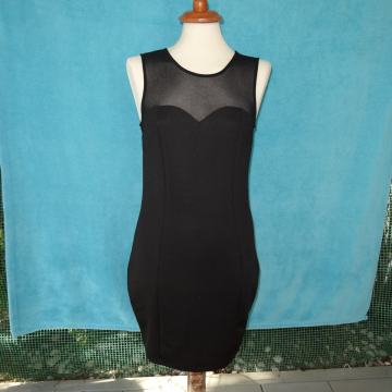 Ženska crna haljina Gina Tricot vel. M