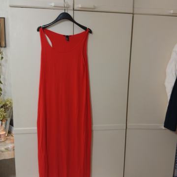 ŽENSKA Duga crvena haljina iz H&M-a Vel L