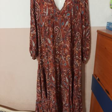 Ženska duga haljina