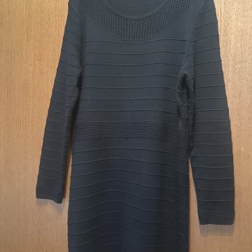 ženska haljina 42-44  sniženo