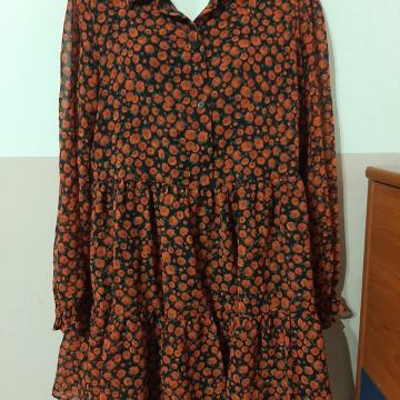 Nova ženska haljina Bershka