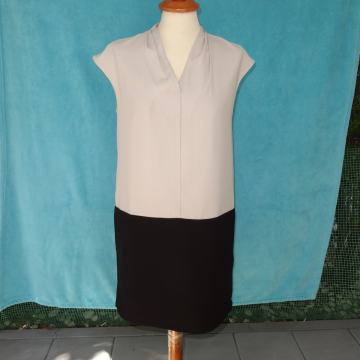 Ženska haljina H&M vel. 38