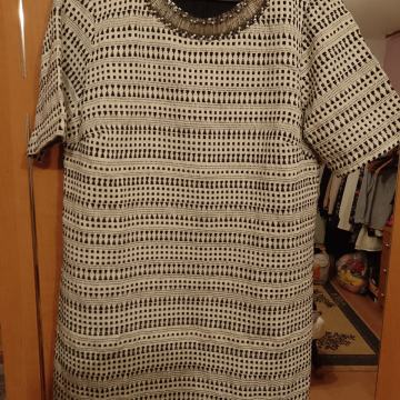 Zenska haljina jesenska. ZARA . EUR XL