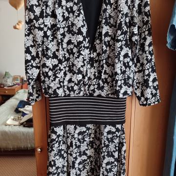 Zenska haljina ljetna. Broj 38