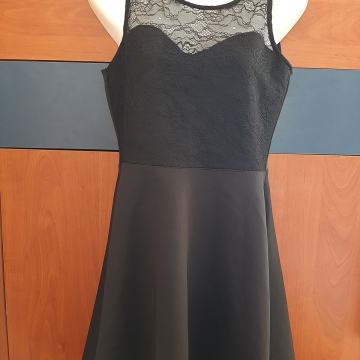 Nova ženska haljina