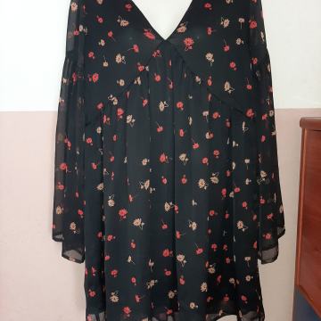 Nova ženska haljina