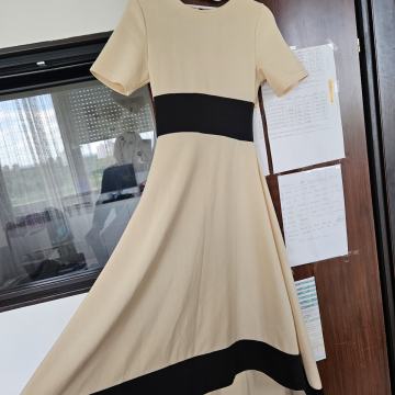 Ženske haljine poklanjam