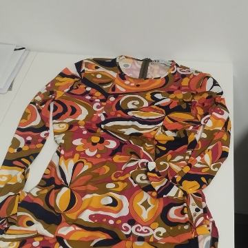 Ženska haljina ZARA Vel.L OČUVANO