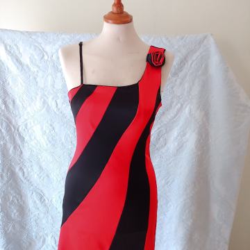 Ženska kratka haljina vel. S