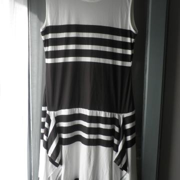 ŽENSKA LAGANA LJETNA HALJINA 40 M - L