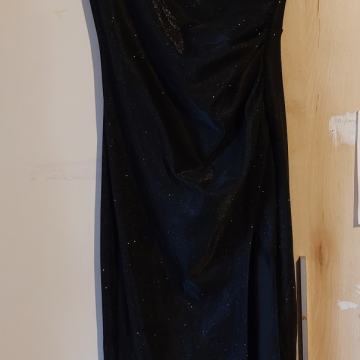 Zenska svecena haljina