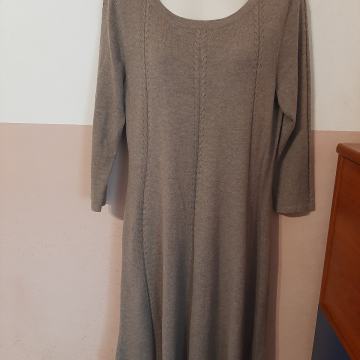 Ženska zimska haljina