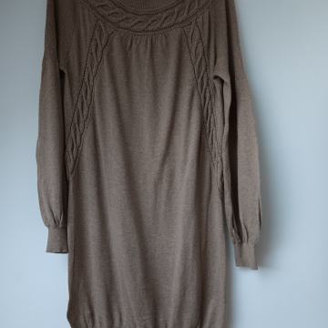 Zimska pletena bež haljina/ za trudnice 38 40