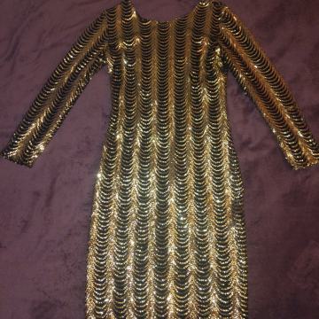 Zlatna haljina do koljena, veličina 38