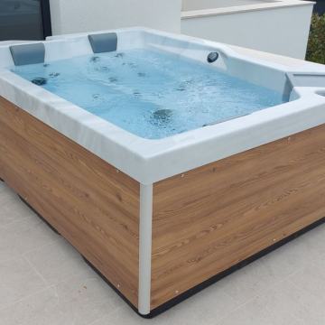 Hanscraft PPOKA 2 jacuzzi - 3 osobe