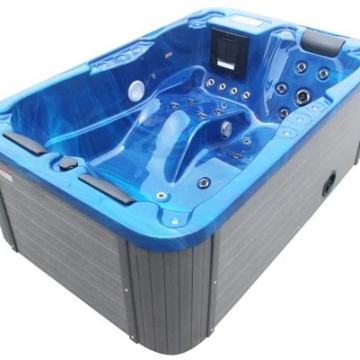 Jacuzzi - hidromasažni bazen Sanotechnik Modena