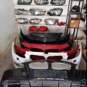 BMW auto otpad /  dijelovi za više modela