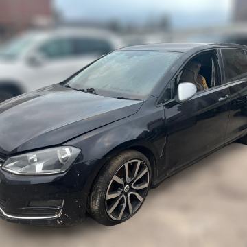 VW Golf 7 2,0 TDI DIJELOVI ZA VOZILO MOTOR LIMARIJA UNUTRAŠNJOST