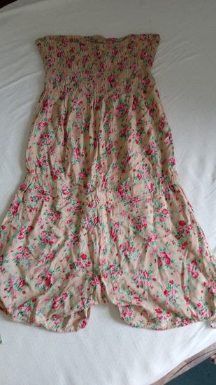 Lagani cvjetni kombinezon