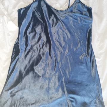 Podsuknja nova, nenošena