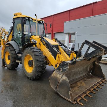 JCB 4CX - 2018 - 7027 Rs - AKCIJA 2026!!!