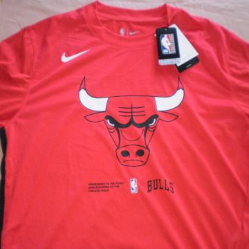 NIKE NBA CHICAGO BULLS DRY FIT TOP-  VELIČINA L !