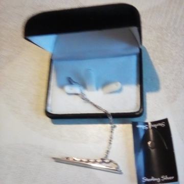 Igla za kravatu od sterling srebra. NOVO!