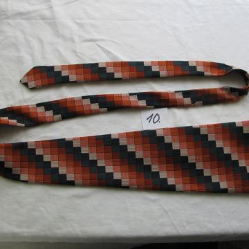 KRAVATA - Br-10. Commodore - Trevira. Canada. Staro. SAND-2