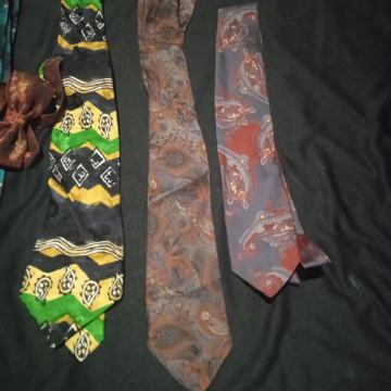 Prodajem Kravate