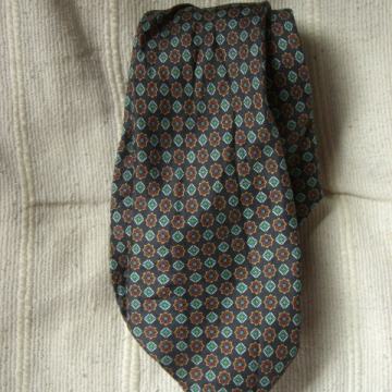 ŠARENA SVILENA KRAVATA