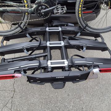 Thule EasyFold 3 NOSAČ BICIKLA ZA KUKU  NOVI MODEL  935 eura