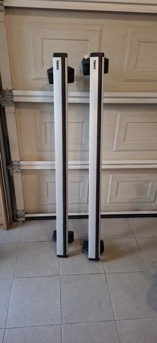 Thule krovni nosači za BMW X1