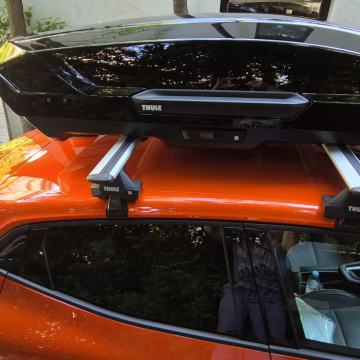 Thule Motion 3 M black glosy  NOVO SA GARANCIJOM  644 eura