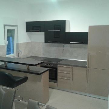 KUHINJA KUTNA SA ŠANKOM AKCIJA -30'% DO ISTEKA ZALIHA