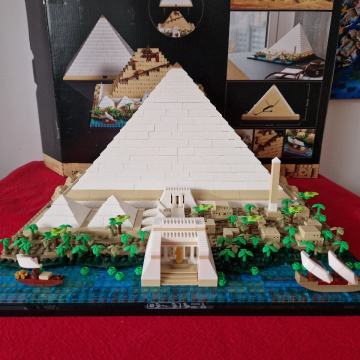 Lego Architecture Piramida