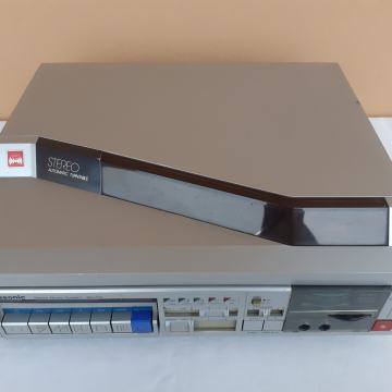 Panasonic SG-X10 (gramofon+ kasetofon + radio + pojačalo)