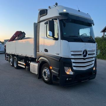 Mercedes Actros 2545 / kran HMF+prikolica