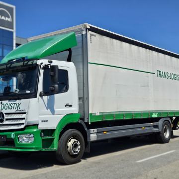 Mercedes-Benz ATEGO 1635 - cerada s rampom