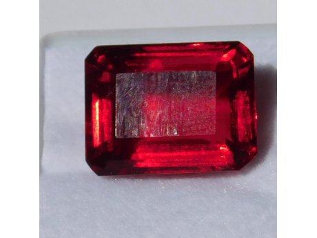 10.92kt crveni Topaz 14x11x8mm sa kutijom i certifikatom
