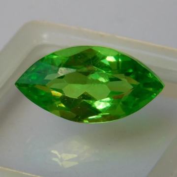 9.97kt Peridot Markiz reza 16x8x7mm sa kutijom i certifikatom