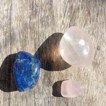 Lapis lazuli i rozi kvarc