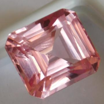 prirodan 11.30kt Morganite 12x10x8mm kutija i certifikat