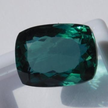 Prirodan rijedak 12.77kt brazilski zeleni Ametist sa kutijom i certifi